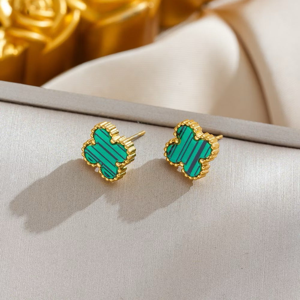 Pendientes de Trébol de Virginia - Chapados en Oro